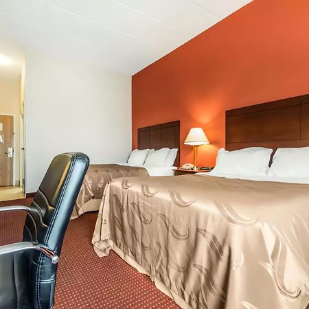 Quality Inn & Suites Lawrenceburg Eksteriør billede
