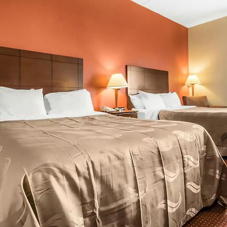 Quality Inn & Suites Lawrenceburg Eksteriør billede