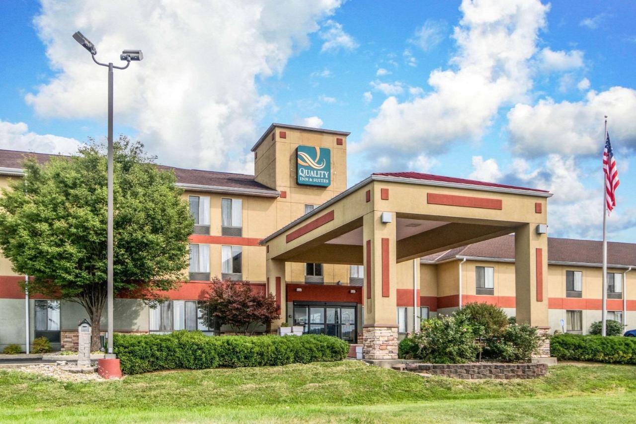Quality Inn & Suites Lawrenceburg Eksteriør billede